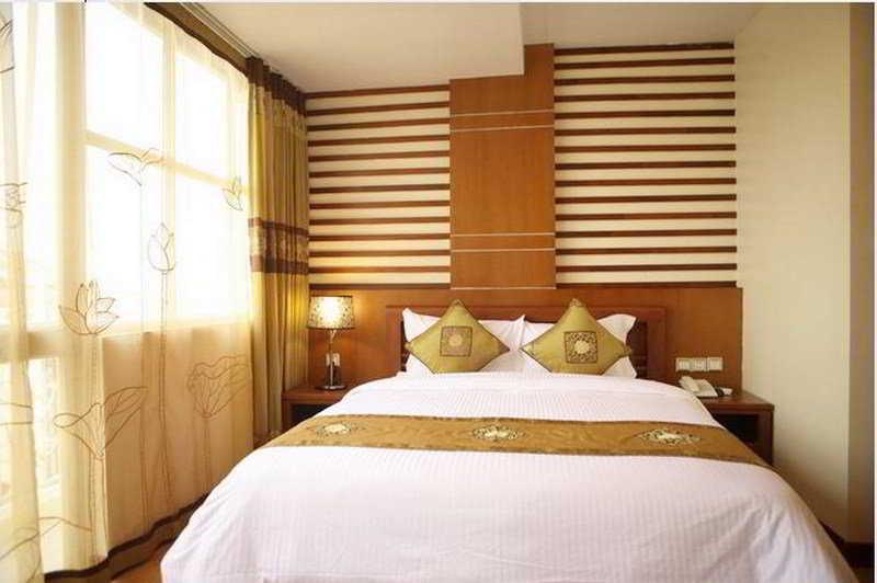 Prince Hanoi Hotel Екстериор снимка