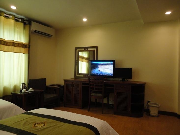 Prince Hanoi Hotel Екстериор снимка